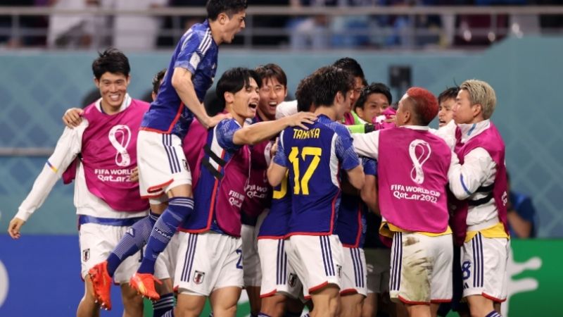 Tổng quan về giải đấu New Year Cup Nhật Bản